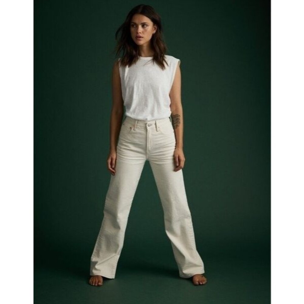 NWT AE77 American Eagle Stovepipe Selvedge Wide Leg Women's Size 2R Ivory Jeans